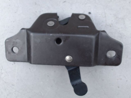 SERRURE HAYON  PEUGEOT 106