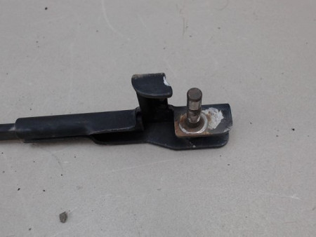 BRAS ESSUIE-GLACE AVANT GAUCHE PEUGEOT 207