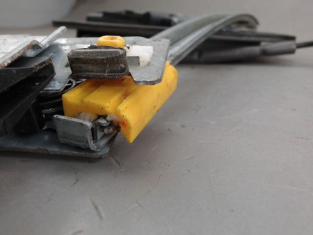 MECANISME LEVE-GLACE AVANT GAUCHE VOLKSWAGEN GOLF