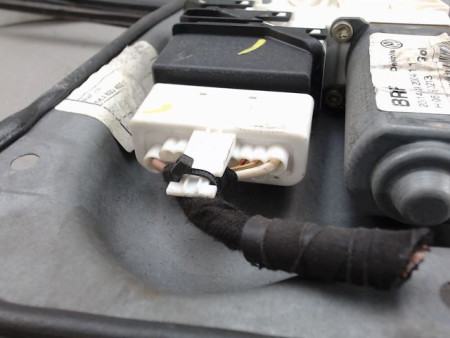 MECANISME LEVE-GLACE ARRIERE DROIT VOLKSWAGEN GOLF