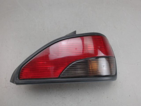FEU ARRIERE DROIT PEUGEOT 306