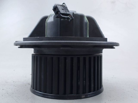MOTEUR VENTILATEUR CHAUFFAGE B.M.W. SERIE 1