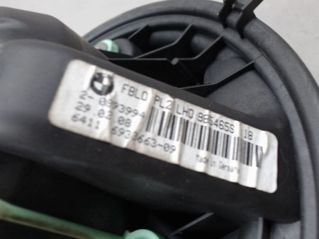 MOTEUR VENTILATEUR CHAUFFAGE B.M.W. SERIE 1
