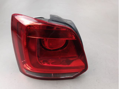 FEU ARRIERE GAUCHE  VOLKSWAGEN POLO