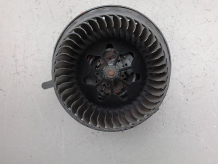 MOTEUR VENTILATEUR CHAUFFAGE B.M.W. SERIE 1