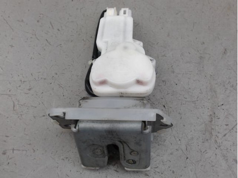 SERRURE HAYON  5061 VZ 86 SWIFT