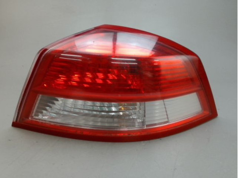 FEU ARRIERE DROIT RENAULT VEL SATIS