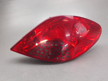 FEU ARRIERE DROIT PEUGEOT 207