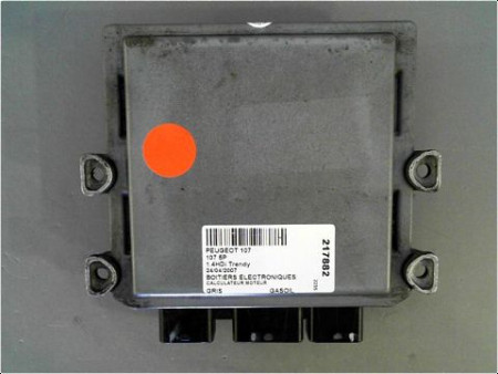 CALCULATEUR MOTEUR PEUGEOT 107 5P