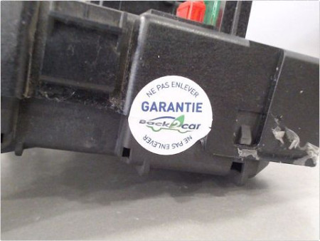 BOITE A FUSIBLES PEUGEOT 206 98-09