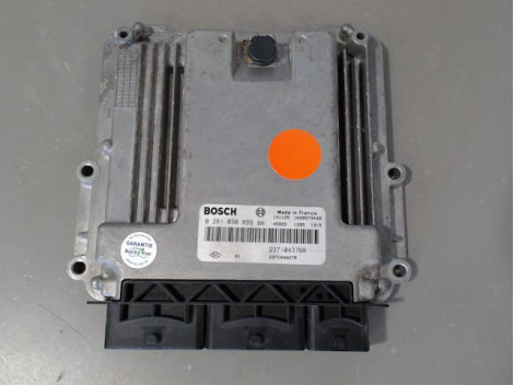 CALCULATEUR MOTEUR RENAULT KANGOO