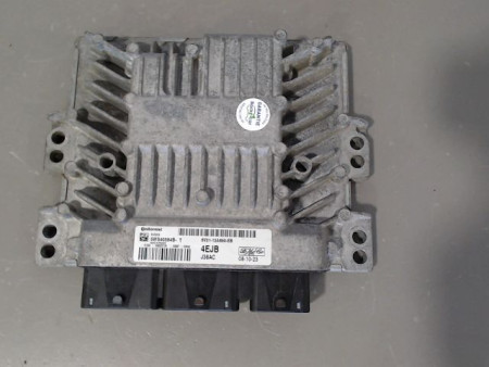 CALCULATEUR MOTEUR FORD FIESTA