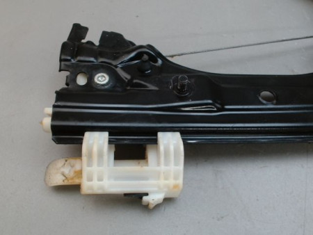 MECANISME LEVE-GLACE AVANT GAUCHE FIAT 500