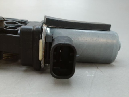 MECANISME LEVE-GLACE AVANT GAUCHE FIAT 500