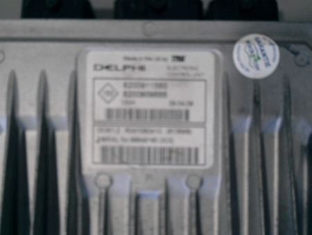 CALCULATEUR MOTEUR RENAULT CLIO
