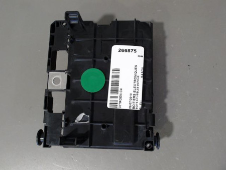 BOITE A FUSIBLES CITROEN C4