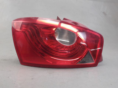 FEU ARRIERE GAUCHE  SEAT IBIZA