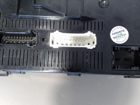 BOITIER GESTION HABITACLE RENAULT CLIO