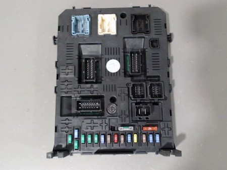 BOITIER GESTION HABITACLE CITROEN C4