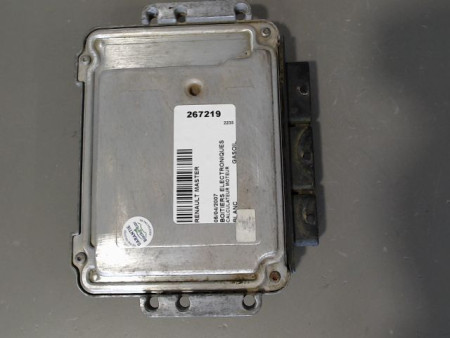 CALCULATEUR MOTEUR RENAULT MASTER