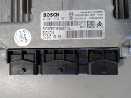 CALCULATEUR MOTEUR CITROEN C4