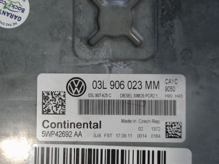 CALCULATEUR MOTEUR VOLKSWAGEN GOLF