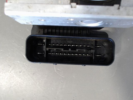UNITE HYDRAULIQUE ABS RENAULT TWINGO