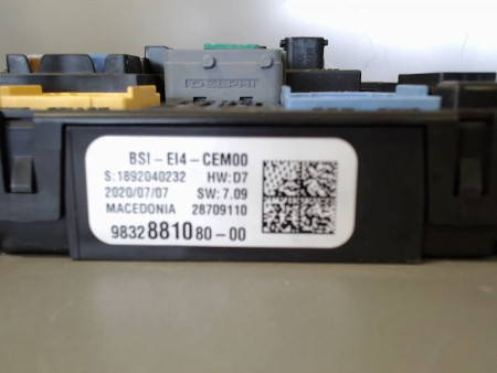 BOITIER GESTION HABITACLE PEUGEOT 208