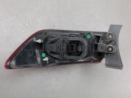 FEU ARRIERE GAUCHE  RENAULT CLIO