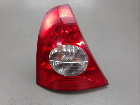 FEU ARRIERE GAUCHE  RENAULT CLIO