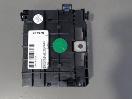 BOITE A FUSIBLES CITROEN C4