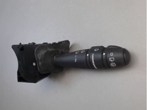 COMMANDE ESSUIE GLACE RENAULT MEGANE