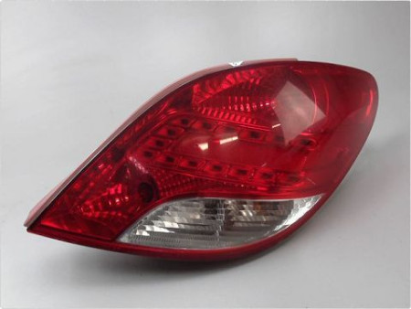 FEU ARRIERE DROIT PEUGEOT 207