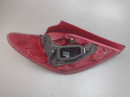 FEU ARRIERE DROIT PEUGEOT 207