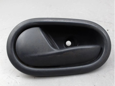 POIGNEE INTERIEURE PORTE AVANT GAUCHE DACIA SANDERO