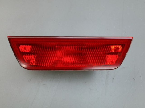 FEU BROUILLARD CENTRAL ARRIERE NISSAN MICRA