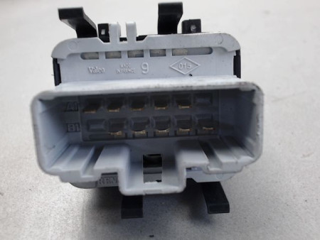 COMMANDE LEVE-GLACE PORTE AVG RENAULT CLIO