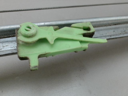 MECANISME LEVE-GLACE AVANT DROIT PEUGEOT BOXER