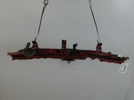 TRAVERSE SUPERIEURE ARMATURE AVANT NISSAN MICRA