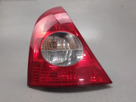 FEU ARRIERE GAUCHE  RENAULT CLIO