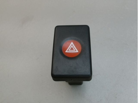BOUTON DE WARNING DACIA LOGAN