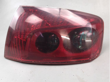 FEU ARRIERE DROIT PEUGEOT 407 2004-2008