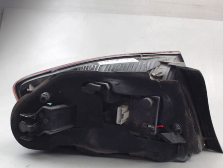 FEU ARRIERE DROIT PEUGEOT 407 2004-2008