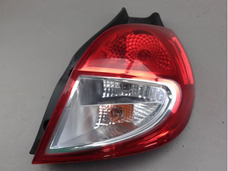 FEU ARRIERE DROIT RENAULT CLIO