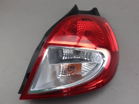 FEU ARRIERE DROIT RENAULT CLIO