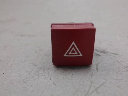 BOUTON DE WARNING PEUGEOT 207