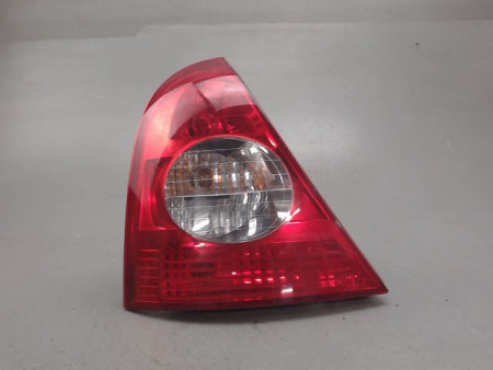 FEU ARRIERE GAUCHE  RENAULT CLIO