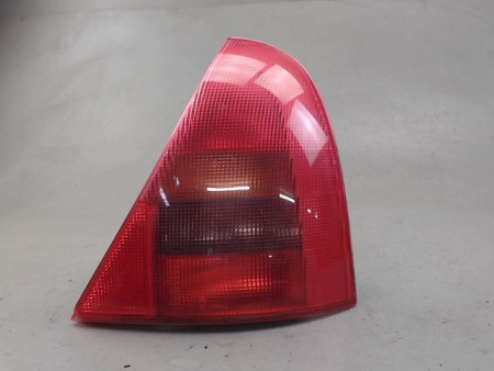 FEU ARRIERE DROIT RENAULT CLIO
