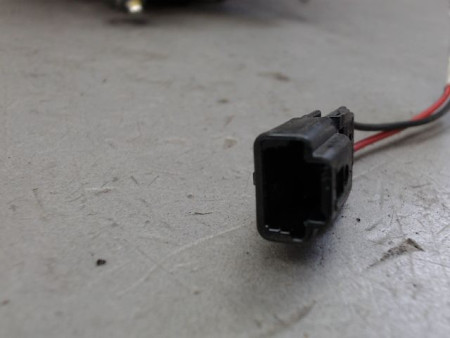 FEU ARRIERE INTERIEUR GAUCHE RENAULT CLIO