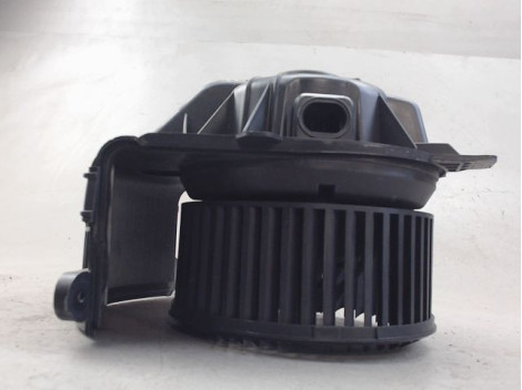 MOTEUR VENTILATEUR CHAUFFAGE RENAULT MEGANE